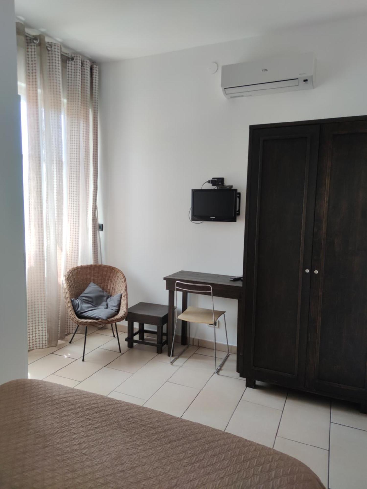 B&B Al Comitato Джардини-Наксос Экстерьер фото